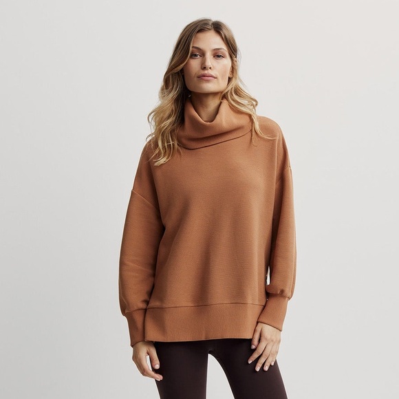 Varley Milton Sweatshirt - Picture 1 of 9
